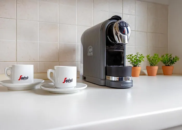 Shakira Apartament Parma