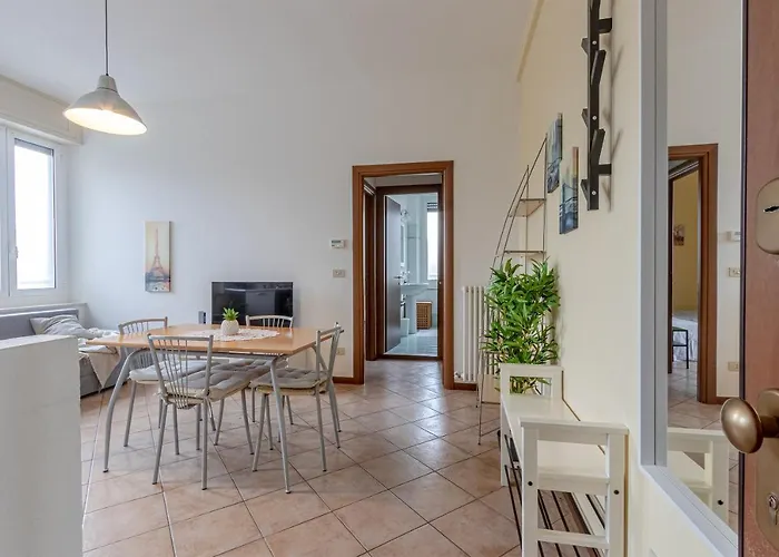 Apartament Shakira *